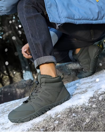 Suola ortopedica + impermeabilità totale = Libertà di camminare senza limiti