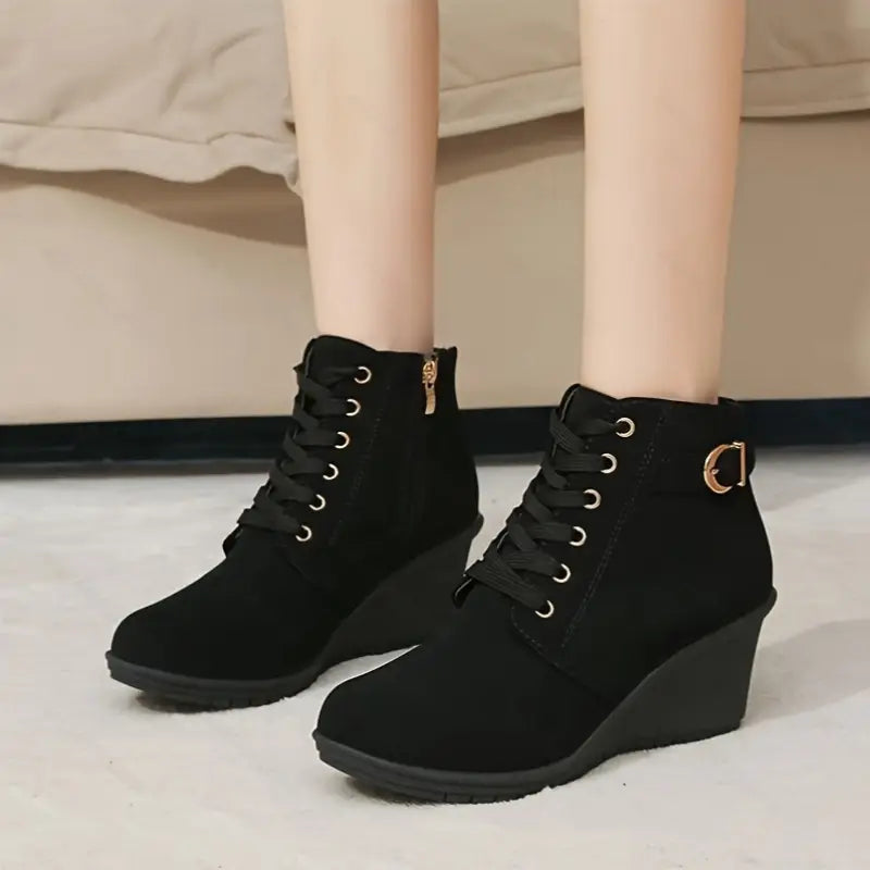 Stivaletti ortopedici – Eleganza e passi senza dolore